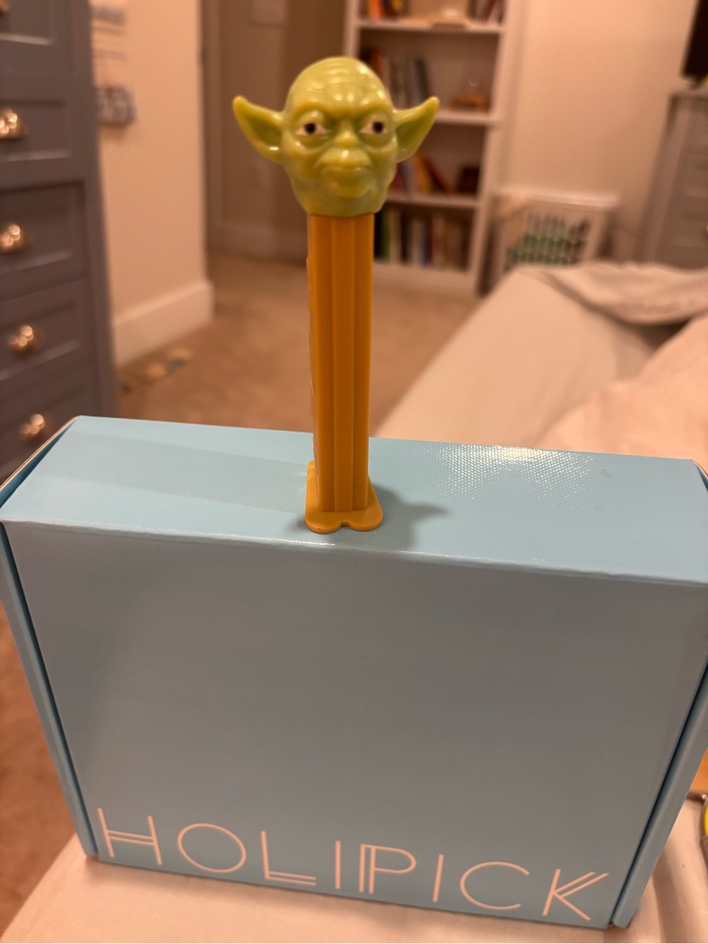 Star Wars Yoda Candy Dispenser - Green Head, Yellow Stem